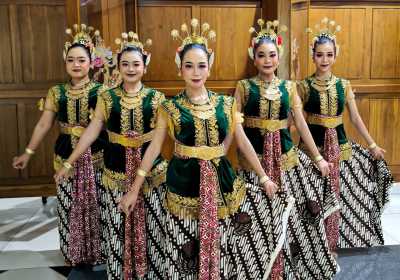 PKKMB AKNSBY Timba Ilmu di Kraton Yogyakarta